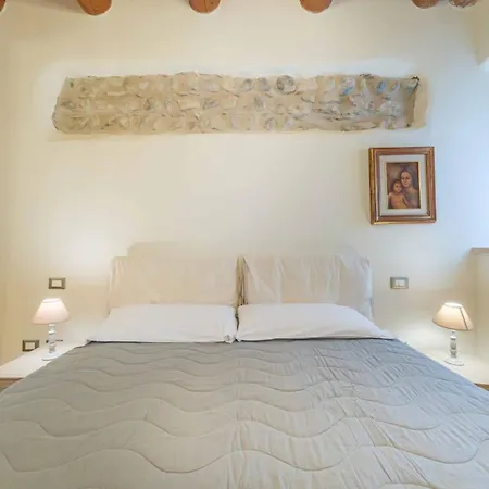Apartmentsgarda - Borgo Garibaldi Appartamento Bardolino