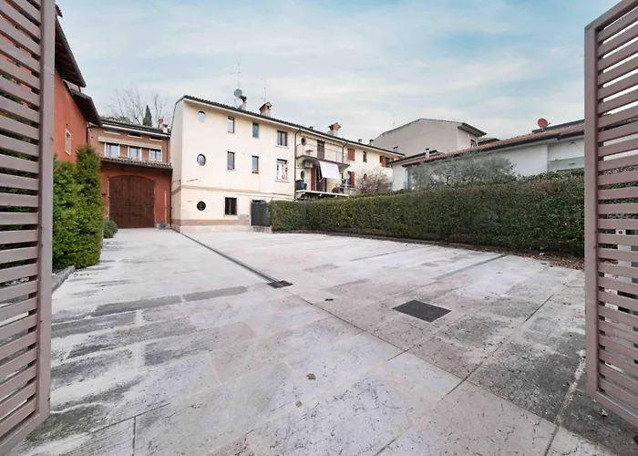 Apartmentsgarda - Borgo Garibaldi *